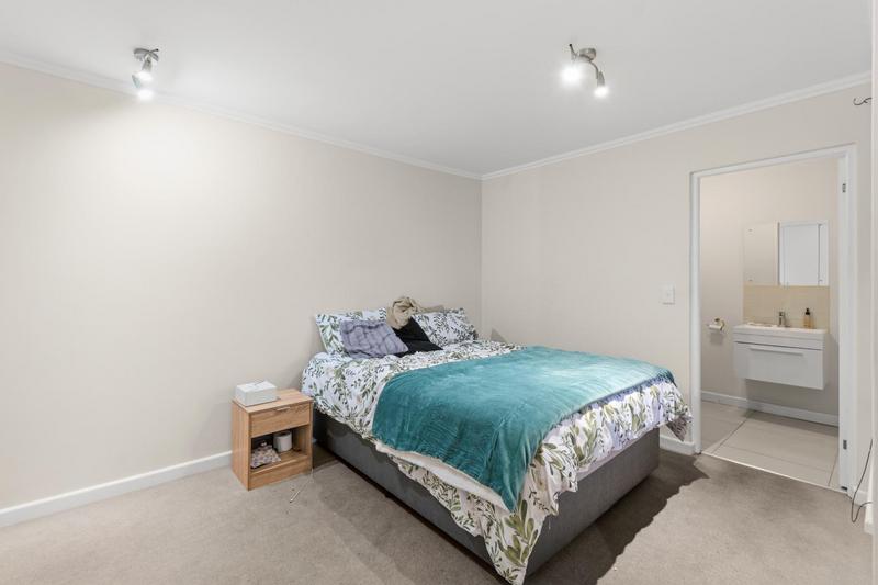 3 Bedroom Property for Sale in Kenilworth Western Cape